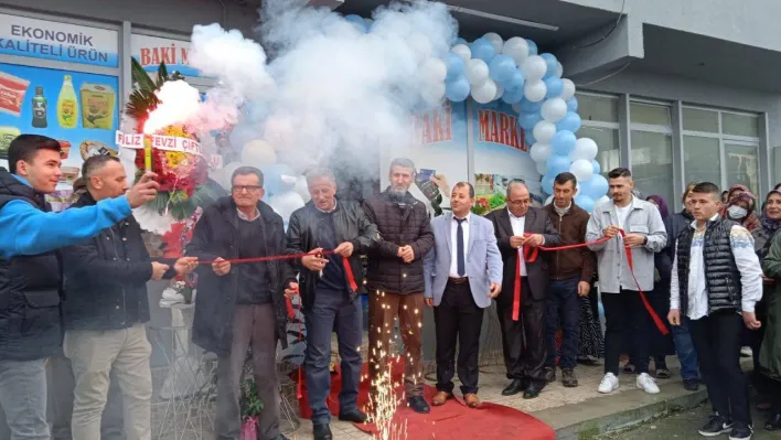 Baki Market Akören'de faaliyete başladı.