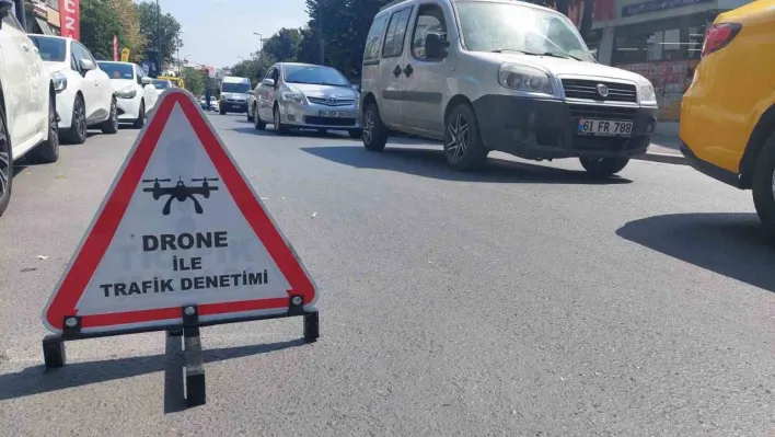 Bakırköy'de dron destekli yaya geçidi denetimde sürücüler böyle itiraz etti