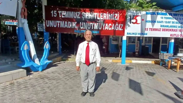 Balıkçı Kenan'da 15 Temmuz sebebiyle ücretsiz balık ekmek ikramı devam ediyor