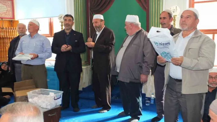 Balıkesir Burhaniye'de Umre Hayrı yoğun ilgi gördü