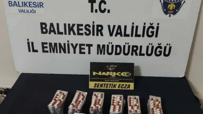 Balıkesir'de kamyonete uyuşturucu hap operasyonu