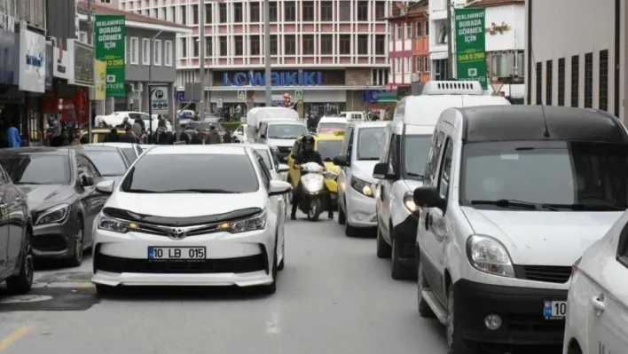 Balıkesir'de trafiğe kayıtlı araç sayısı 665 bin 469'a yükseldi