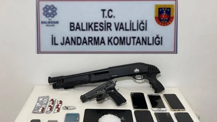 Balıkesir'de uyuşturucu operasyonu 10 gözaltı