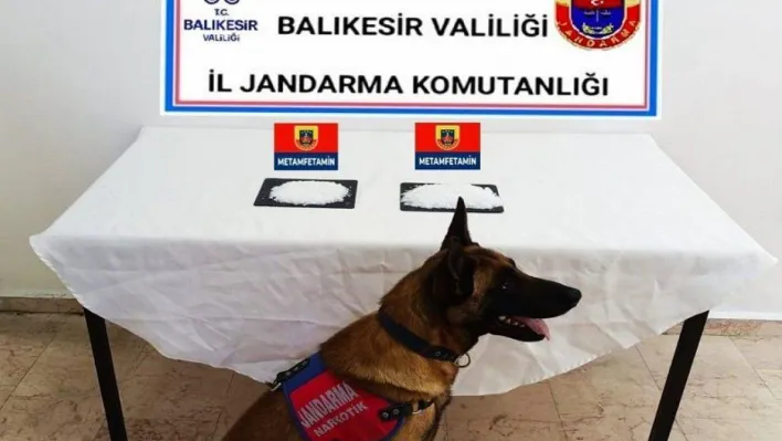 Balıkesir'de uyuşturucu ve kaçak silah operasyonları: 8 gözaltı