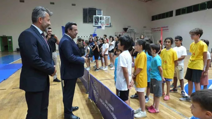 Balıkesir'de Yaz Spor Okullarına 1500 çocuk katılıyor