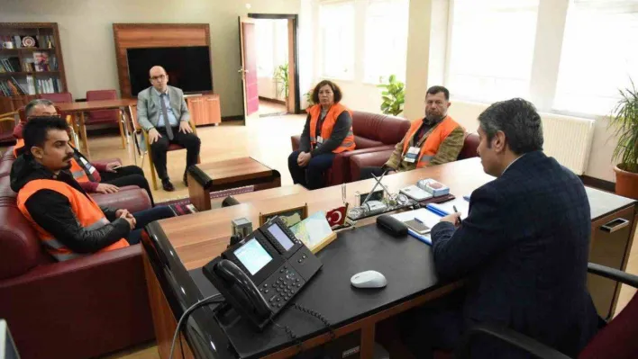 Balıkesirli öğretmenler özel öğrenciler için Malatya'ya yola çıktı