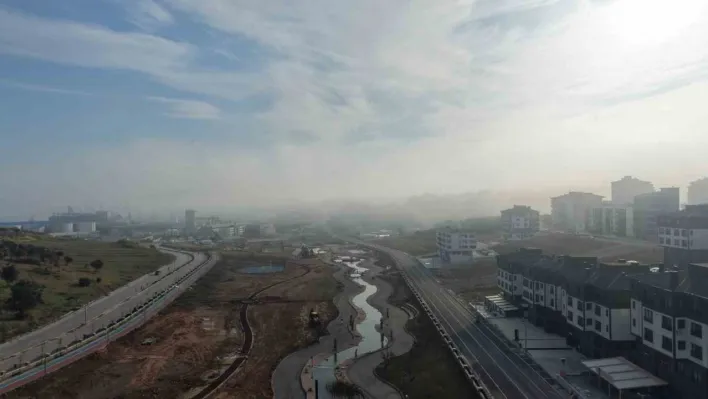 Bandırma beyaza büründü şehir yoğun sis altında kaldı