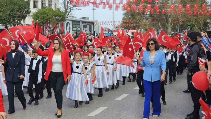 Bandırma'da Cumhuriyet coşkusu