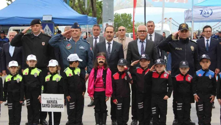 Bandırma'da trafik haftası kutlandı