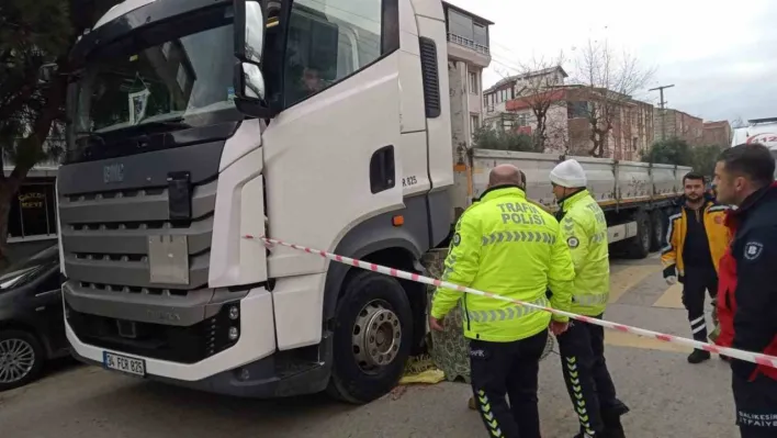 Bandırma'da yaya geçidindeki kazada tır şoförü tutuklandı