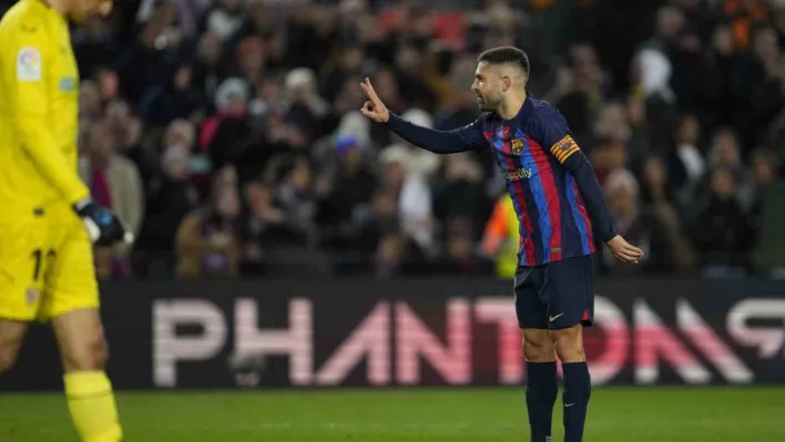 Barcelona'da Jordi Alba sezon sezonu takımdan ayrılacak