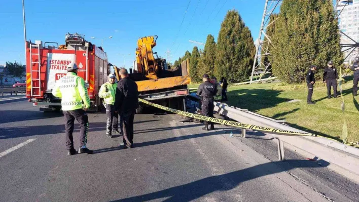 Bariyer ile çekici arasında kalan motokurye feci şekilde can verdi