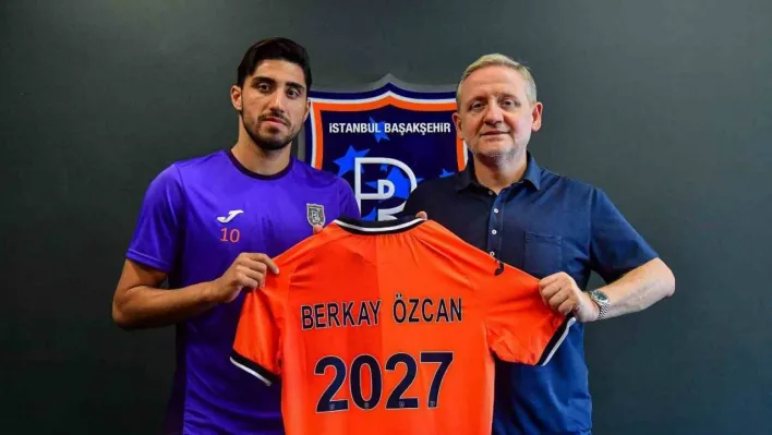 Başakşehir, Berkay Özcan'ın sözleşmesini 2027'ye kadar uzattı