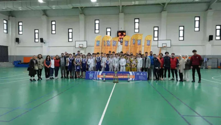 Başakşehir'in Yıldızlar Basketbol Şampiyonu belli oldu