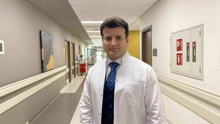 Başhekim Yiyit'ten depremzede açıklaması: 'Yoğun bakımda hastalarımız var'