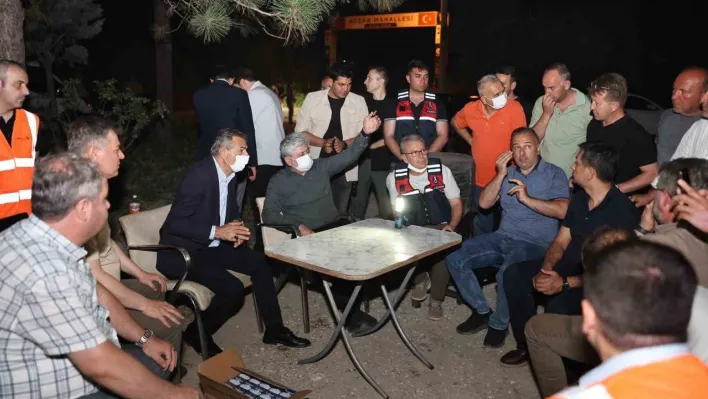 Başkan Alemdar: 'Yangını en kısa süre içinde söndürmek için çalışıyoruz'