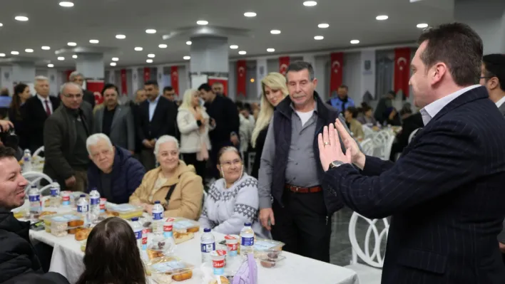 Başkan Balcıoğlu, Cumhuriyet Mahallesi'nde İftar Programına Katıldı