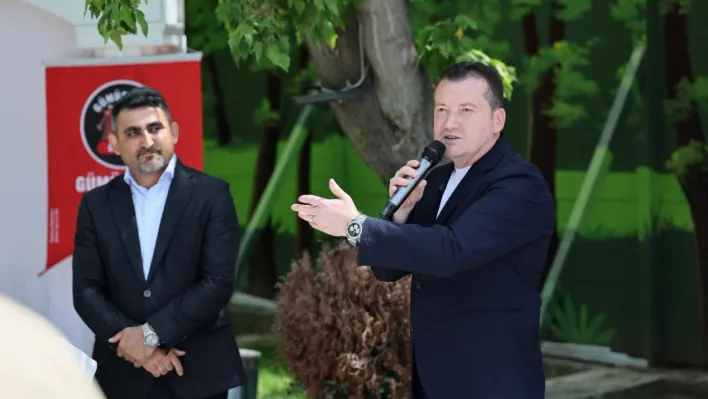 Başkan Balcıoğlu, Gümüşyaka Cemevi'nin Kahvaltı Programında Vatandaşlarla Buluştu