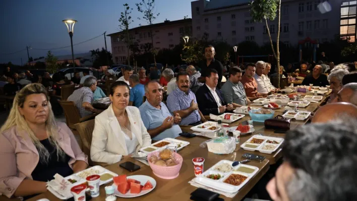 Başkan Balcıoğlu, Silivri Cemevi'nde Lokma Dağıtımına Katıldı