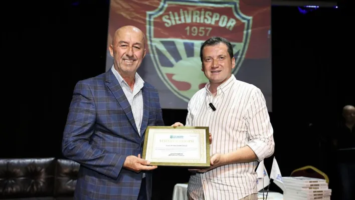 Başkan Balcıoğlu, 'Silivrispor Tarihi' Kitabı Söyleşi ve İmza Gününe Katıldı
