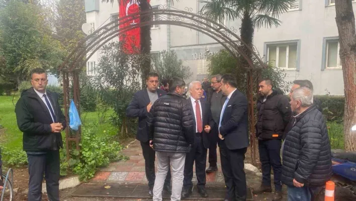 Başkan Bozbey'den şehit binbaşının ailesine taziye ziyareti