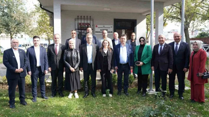 Başkan Erkan Aydın'dan Altınova Mahallesi'ne ziyaret