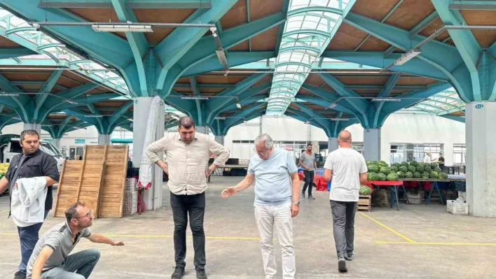 Başkan Mirza, imalathane ve Kapalı Pazar Yeri'nde incelemelerde bulundu