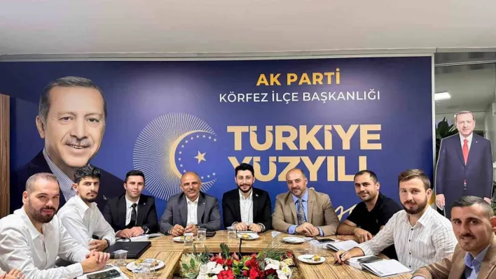 Başkan Söğüt'ten gençlere: 'Sizlerden aldığımız enerji bizlere güç veriyor'