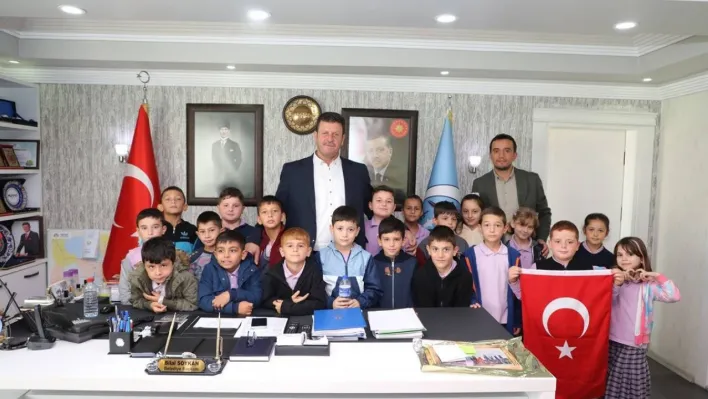 Başkan Soykan: 'Tüm gayretimiz çocuklarımıza güzel bir gelecek için'