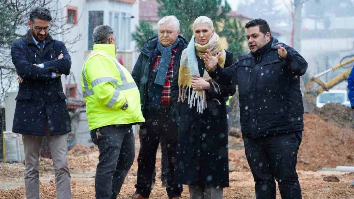 Başkan V. Subaşı kanalizasyon ve altyapı çalışmalarını yerinde inceledi