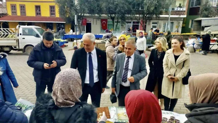 Başkan Yaman hayır çarşısına katıldı