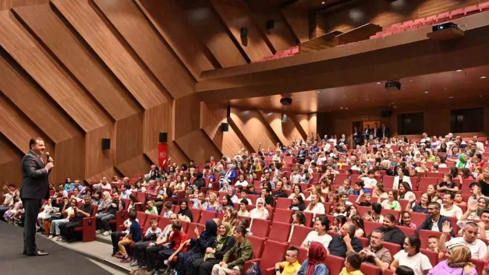 Başkan Yılmaz 'Teknolojinin öncülüğünü yapacağız'