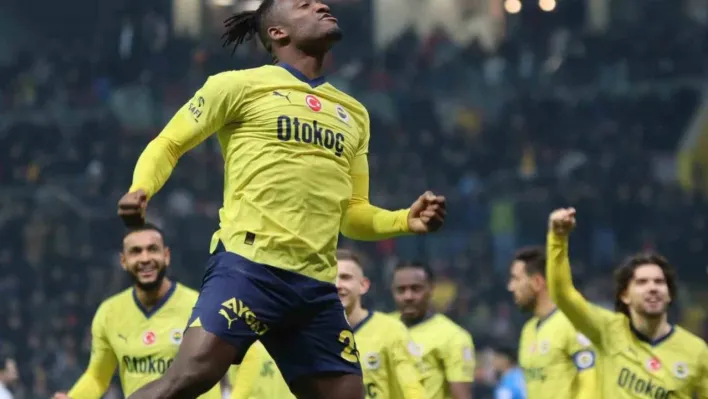 Batshuayi hat-trick yaptı, galibiyetin mimarı oldu