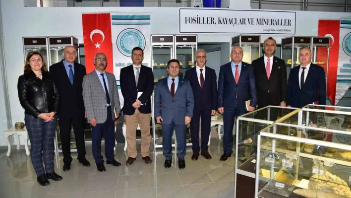 BAÜN'de Rektör Oğurlu'nun fakültelere ziyareti devam ediyor