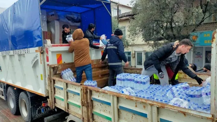 Bayırköy, deprem bölgesine yardım göndermeye devam etti