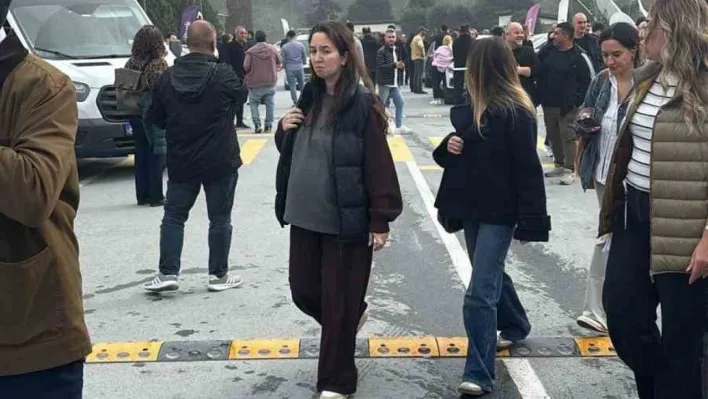 beIN  Sports'un Ayazağa'daki televizyon binasını silahlı bir kişi girdi. Müzakereci polislerin şahsı ikna çabalarının sürdüğü öğrenildi.