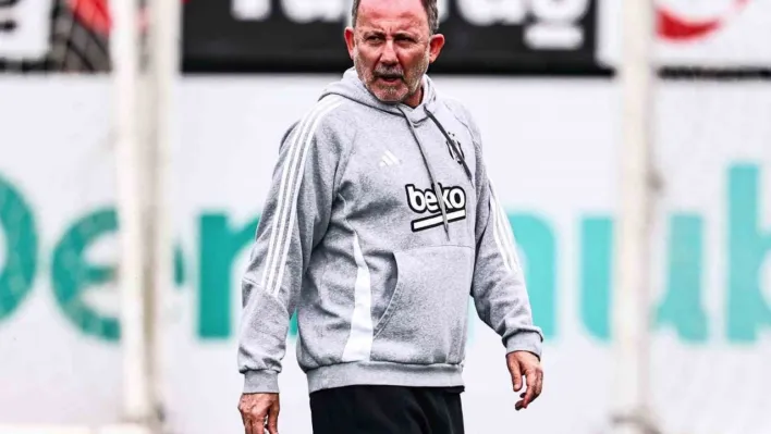 Beşiktaş 3 futbolcusundan eksik çalıştı