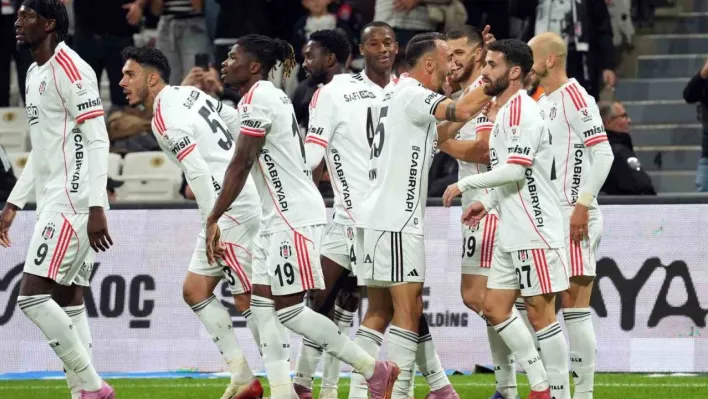 Beşiktaş evinde kayıpsız devam ediyor