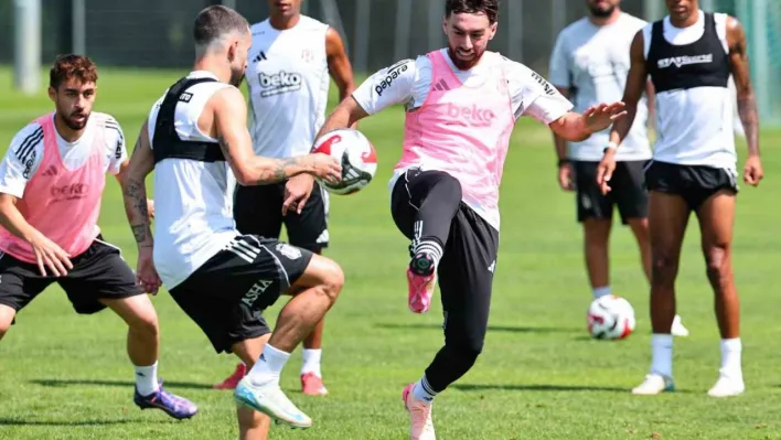 Beşiktaş, günü iki antrenmanla tamamladı
