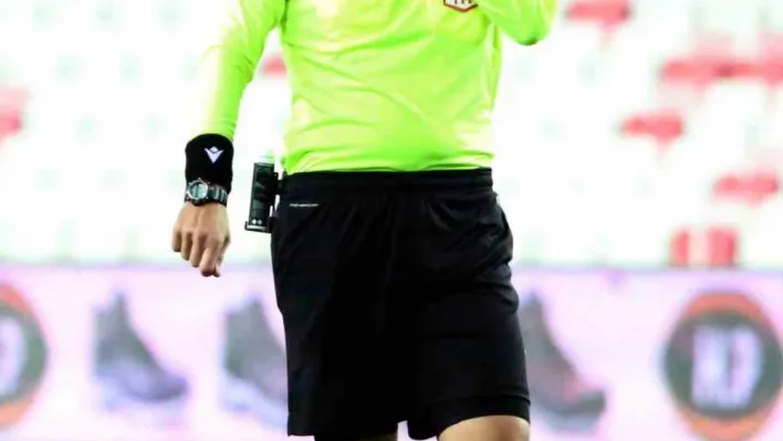 Beşiktaş - Sivasspor maçının VAR hakemi Serkan Tokat oldu