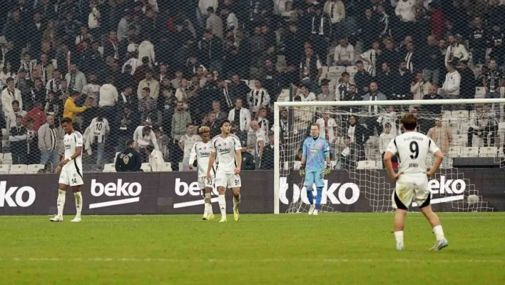 Beşiktaş, Süper Lig'de evindeki ilk yenilgisini aldı