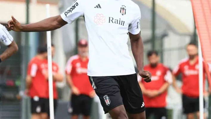 Beşiktaş'tan Eric Bailly'in sağlık durumu hakkında açıklama