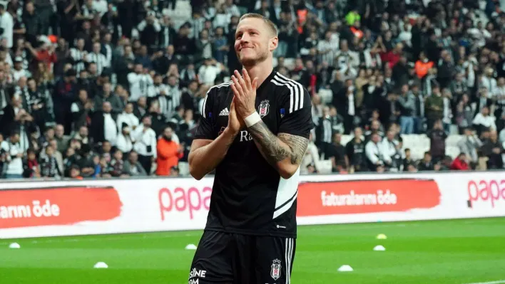 Beşiktaş, Weghorst'un transfer haberlerini yalanladı