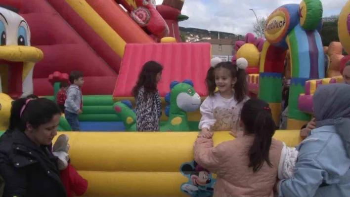 Beykozlu çocuklar için 'İki Bayram Bi'Dünya Eğlence' etkinliği