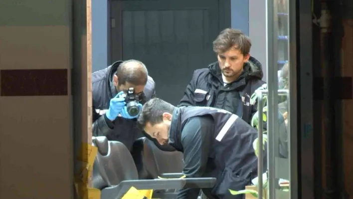 Beylikdüzü'nde erkek kuaförüne silahlı saldırı