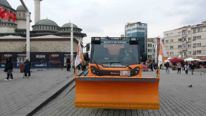 Beyoğlu Belediyesi'nden kar önlemi