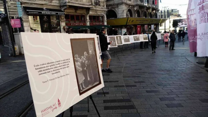 Beyoğlu'nda 10 Kasım'a özel 'Atatürk'e Saygı- Dünyanın Gözünden Atatürk' sergisi açıldı