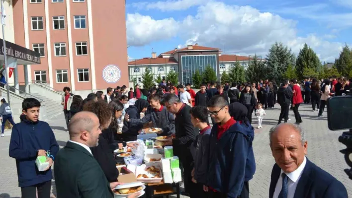 Beypazarı'nda Gazze için hayır panayırı düzenlendi