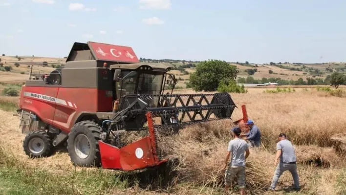 Biga'da 'Kanola Ekelim Yağ olsun, Bal Olsun' projesi çerçevesinde tarla günü düzenlendi