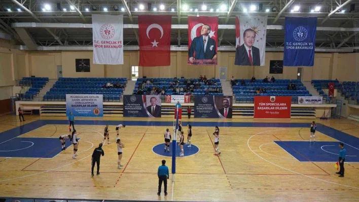 Bilecik Belediye Spor Kadın Voleybol Takımı :3 Ada Spor:0